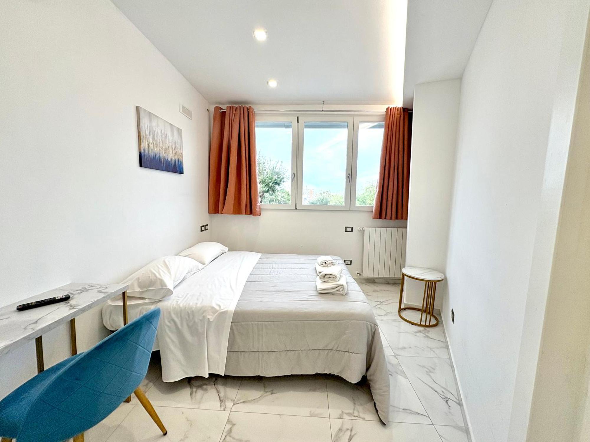 Romano'S Luxury Stay B&B Бари Экстерьер фото