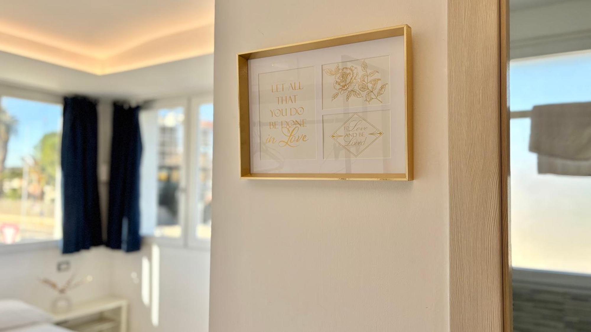 Romano'S Luxury Stay B&B Бари Экстерьер фото