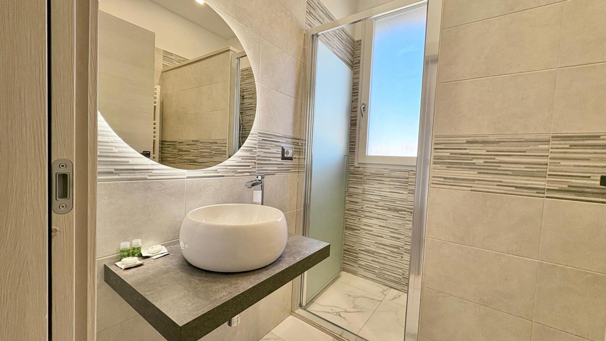 Romano'S Luxury Stay B&B Бари Экстерьер фото